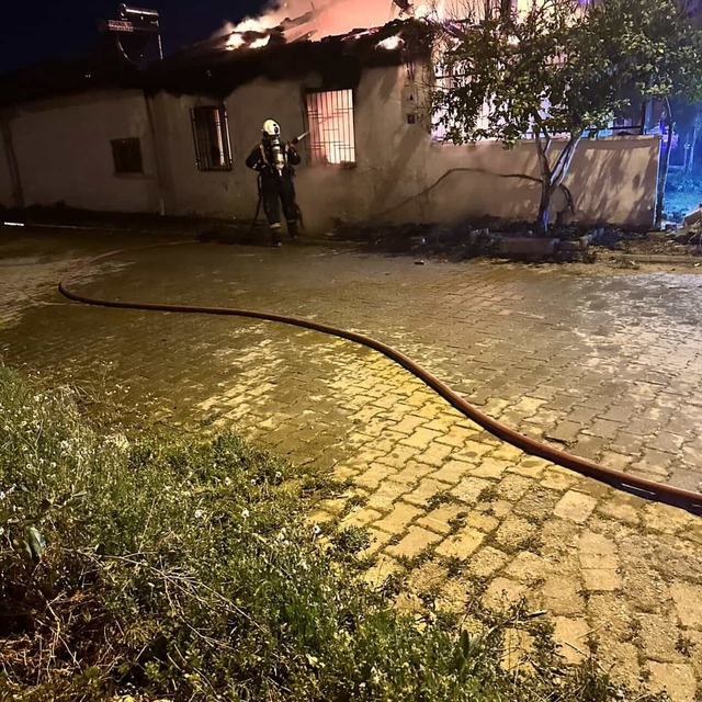 Aydın'da bir evde yangın çıktı