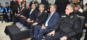 Gençlik ve Spor Bakan Yardımcısı Eminoğlu, Şırnak'ta gençlerle söyleşi programına katıldı