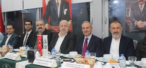 Yılmaz: "Çarşamba’mız için üretmeye, çalışmaya ve değer katmaya devam ediyoruz" Çarşamba Ticaret Borsası üyeleri iftar sofrasında buluştu