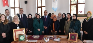 Tekirdağ'da "Sanatın Diliyle Değerlerimiz" sergisi açıldı