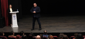 Aydın Büyükşehir Belediyesi'nin Disleksi Merkezi öğrencilerin eğitim hayatına destek olmayı sürdürüyor