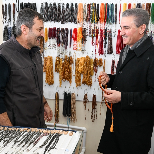 Vali Baruş'tan esnafa Ramazan ziyareti