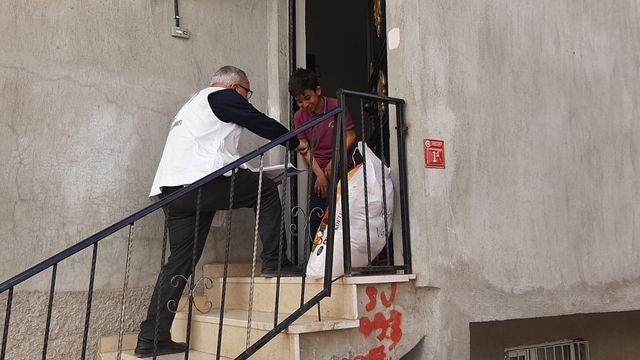 Çermik'te 88 yetim aileye ayni ve nakdi yardım