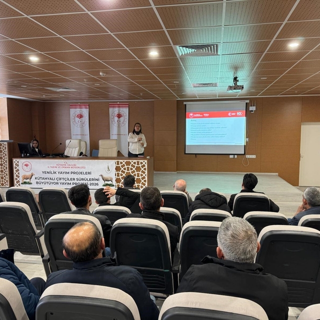 Kütahyalı küçükbaş hayvan yetiştiricilerine üretimi arttırmaya yönelik eğit...