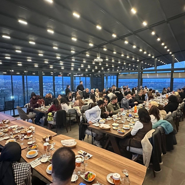 Hayat kurtaranlar iftarda bir araya geldi