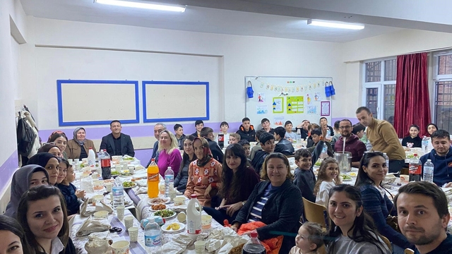 Bu köyde imece usulü iftar geleneği yaşatılıyor