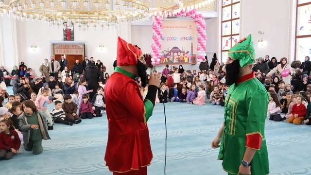 Bayburt'ta 'Cami-Çocuk Buluşması' düzenlendi