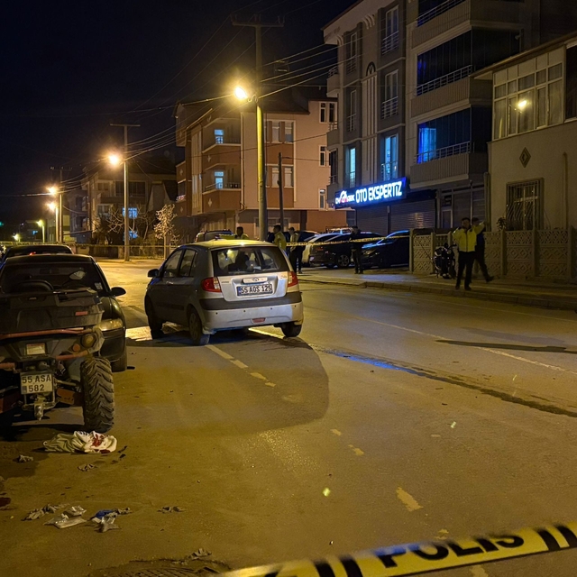 Samsun'da otomobille çarpışan motosikletin sürücüsü yaralandı