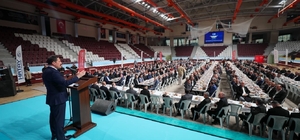 Vali Masatlı, muhtarla iftarda bir araya geldi