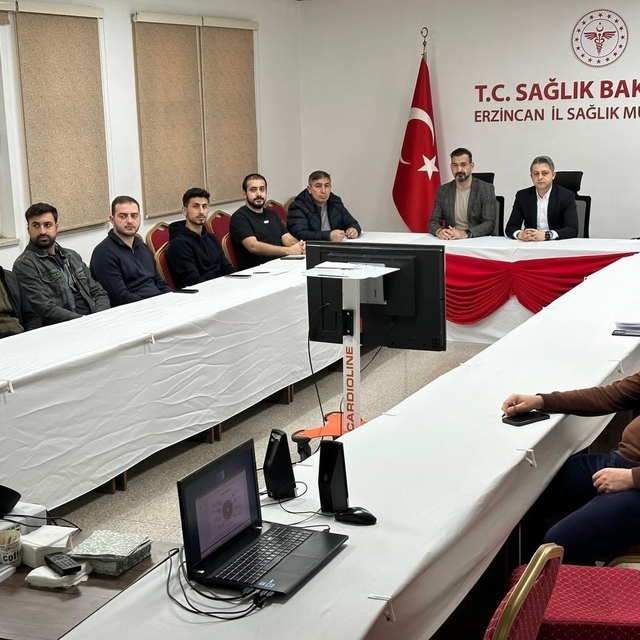 Erzincan'da "Mali Süreç Yönetimi" online eğitimi düzenlendi