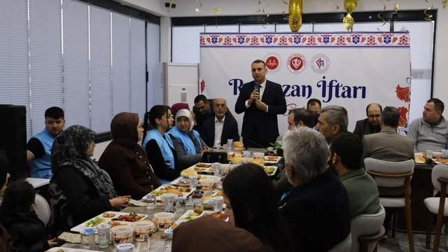 Hatay'da Şehit yakınları ve gaziler müftülüğün iftar sofrasında buluştu