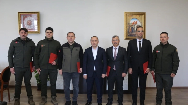 Kaymakam Erdoğan'dan orman personeline teşekkür belgesi