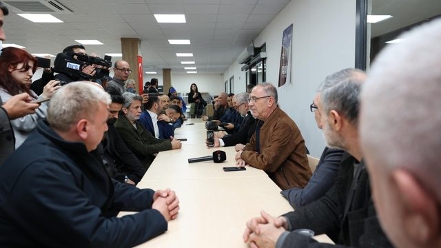 Başkan Yapar, basın mensuplarıyla iftar sofrasında bir araya geldi