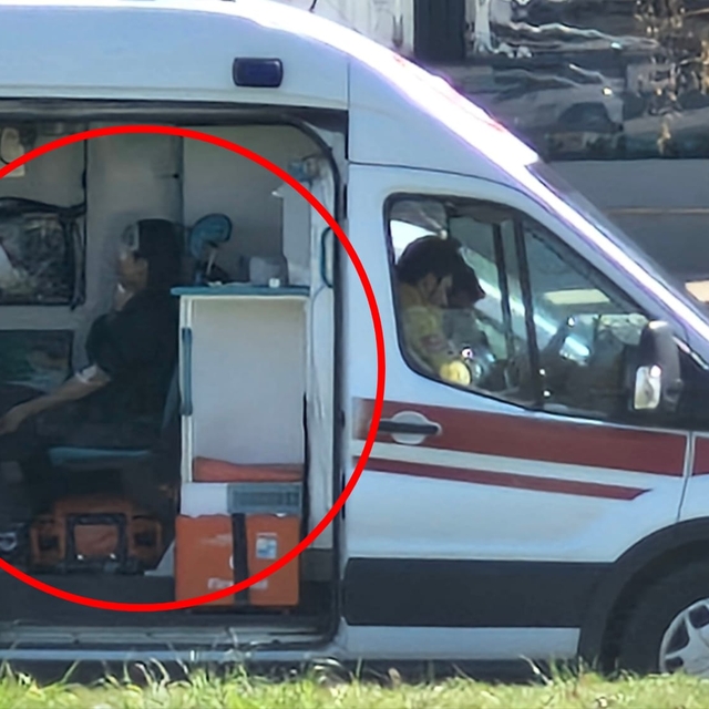 Oynadıkları helyum gazı dolu balonlar patladı: 2 yaralı