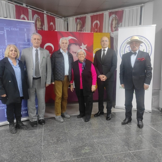 BURTOM'dan huzurevinde gönül sofrası
Huzurevi sakinleriyle iftarsofrasında...