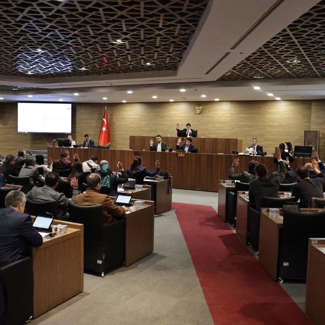 Kütahya Belediye Meclisi'nde 57 gündem maddesi görüşüldü, 4 madde reddedild...