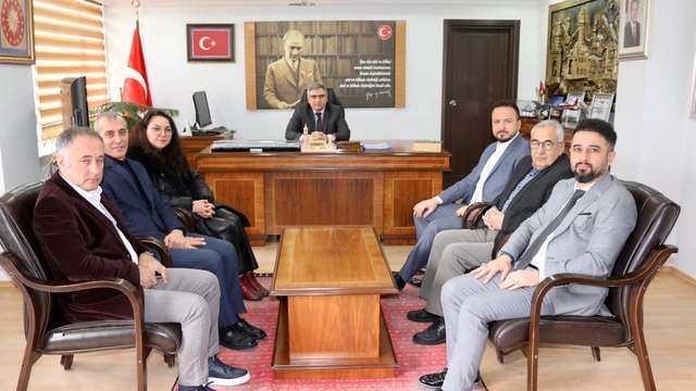 Muhasebe Haftası dolayısıyla Merzifon Kaymakamı Karaaslan'a ziyaret