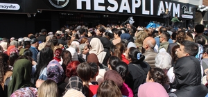 Aydın'da 'indirimli eşya' izdihamı: Ezilen ve bayılan vatandaşlar hastaneye kaldırıldı