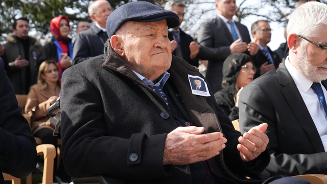 'Bolu'nun Babası' İzzet Baysal vefatının 26'ncı yılında dualarla anıldı