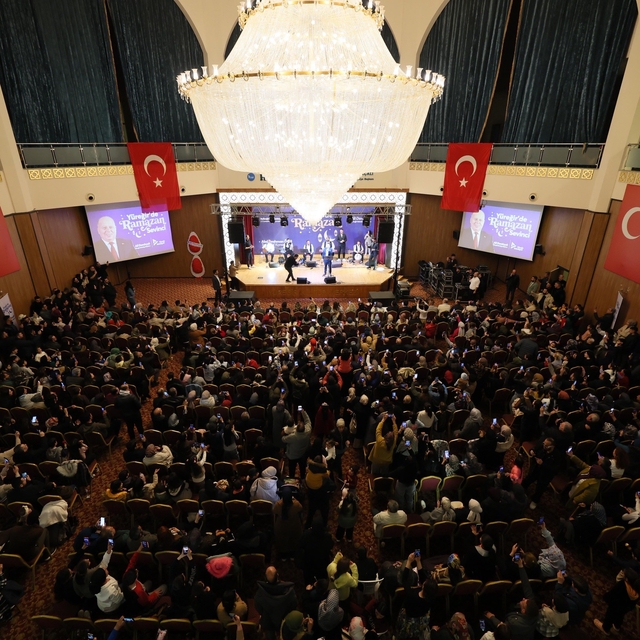 Yüreğir'de gönüllere dokunan konser