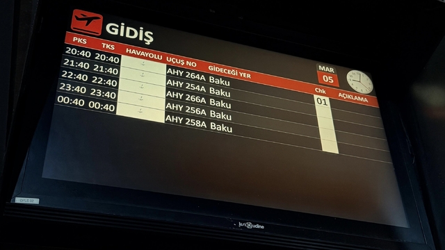 Nahçıvan havalimanına saldırı sonrası Bakü-Nahçıvan uçak seferleri Iğdır'a yönlendirildi