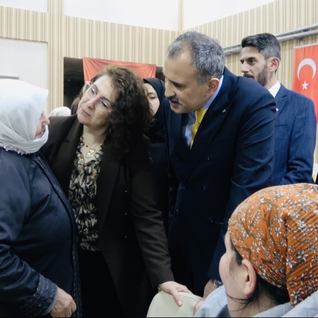 Ağrı'da yetim çocuklar iftar sofrasında buluştu