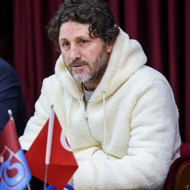 Fatih Tekke: "Bu ekip alkışı hak etti ve etmeye devam ediyor"