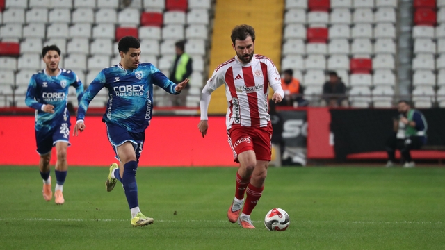 Hesap.com Antalyaspor, kupaya puansız veda etti