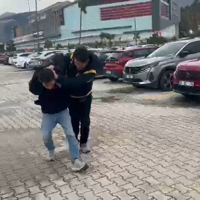 Tuvalette gizlice kadınların görüntülerini çeken şüpheli tutuklandı