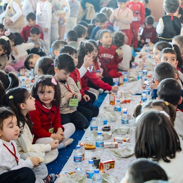 Erzincan'da "Maarifin Kalbinde Miniklerle Sahur" programı düzenlendi