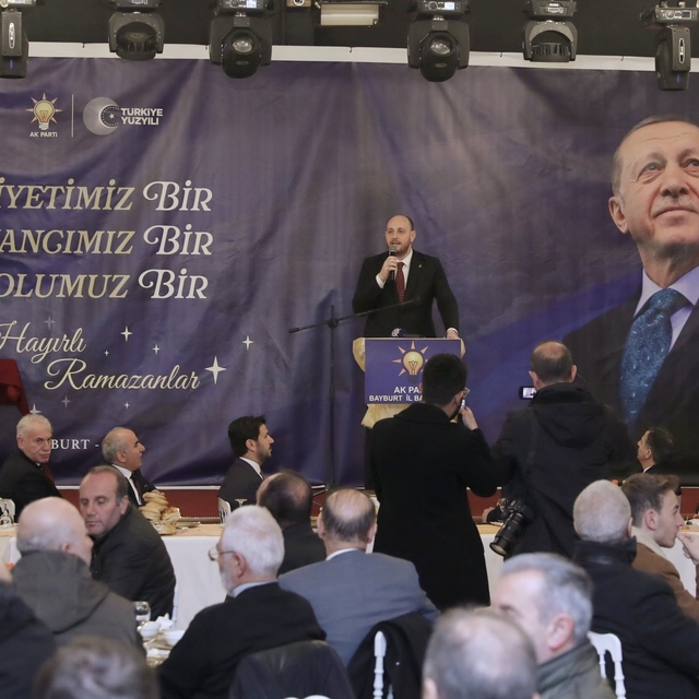 AK Parti Teşkilatı Bayburt'ta iftar sofrasında bir araya geldi
Büyükgümüş:...