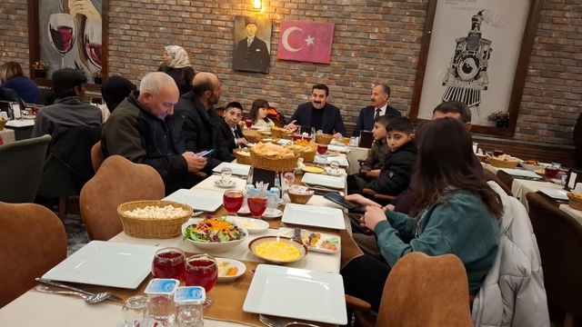 Arpaçay'da ebeveyn kaybı yaşayan çocuklar için iftar programı