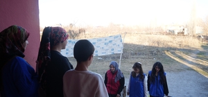 Iğdır'da gönüllüler Ramazan'da yetim ailelerle gönül sofrası kuruyor