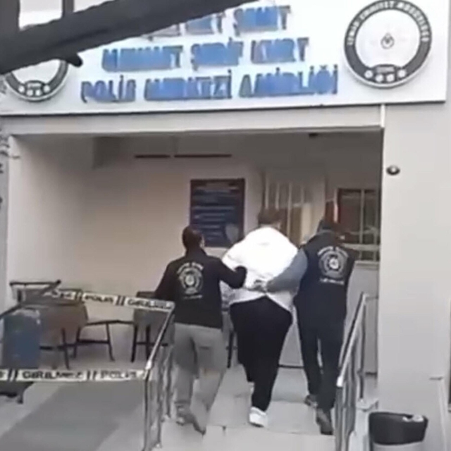 İzmir'de çeşitli suçlardan aranan 165 şüpheli yakalandı