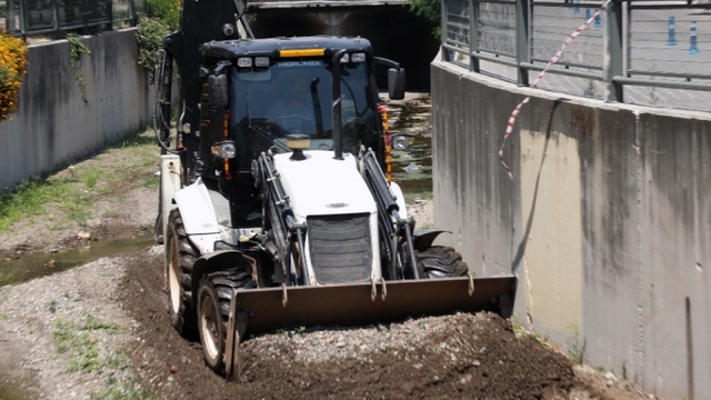 Marmaris'te 15 bin 200 metre dere temizliği yapıldı