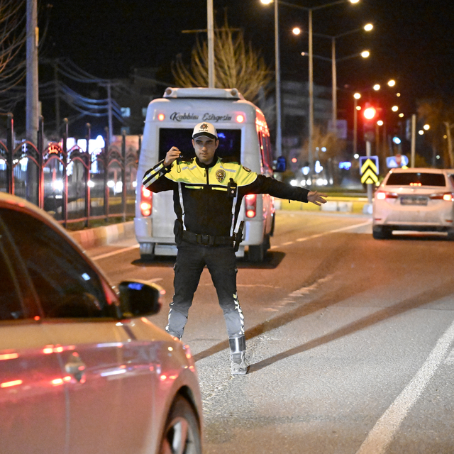 Adıyaman'da genel asayiş uygulaması gerçekleştirildi