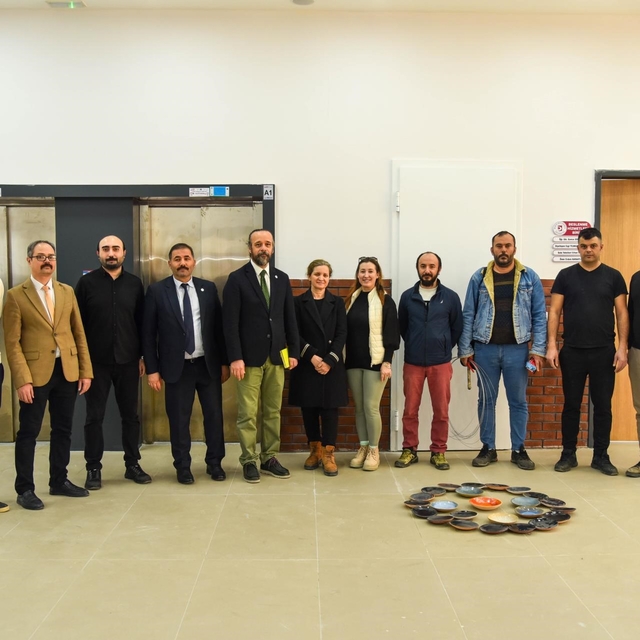 BŞEÜ yemekhanesine sanatsal dokunuş