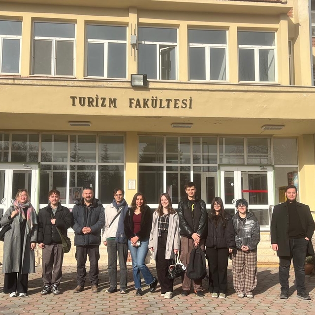 Üniversite müfredatına giren geleceğin turizmi için 60 öğrenci eğitim aldı