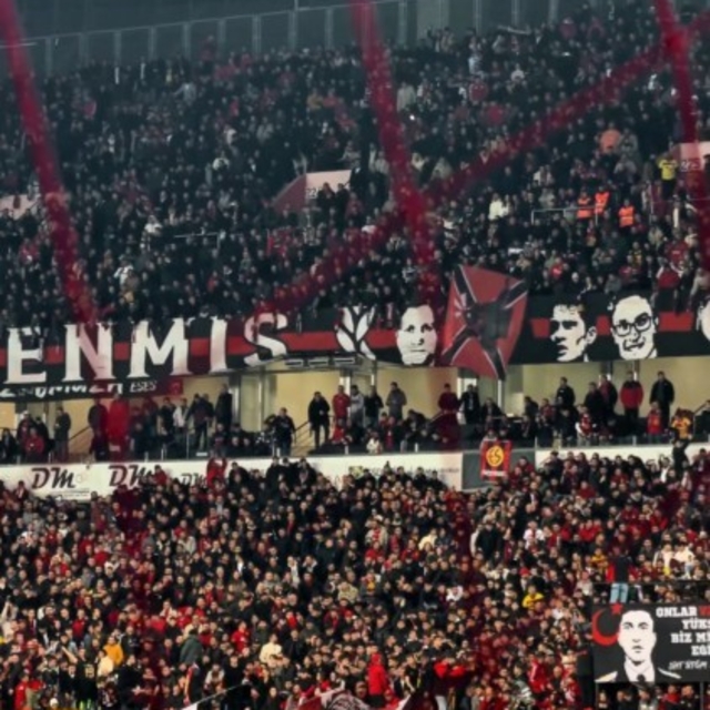 Eskişehirspor'un 'Espana' tezahüratı internette gündem oldu
Milletvekili Ha...