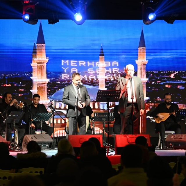 Edirne'deki "Ramazan Sokağı"nda destansı eserler seslendirildi