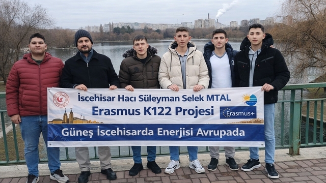 Afyonkarahisarlı öğrenciler Bükreş'te