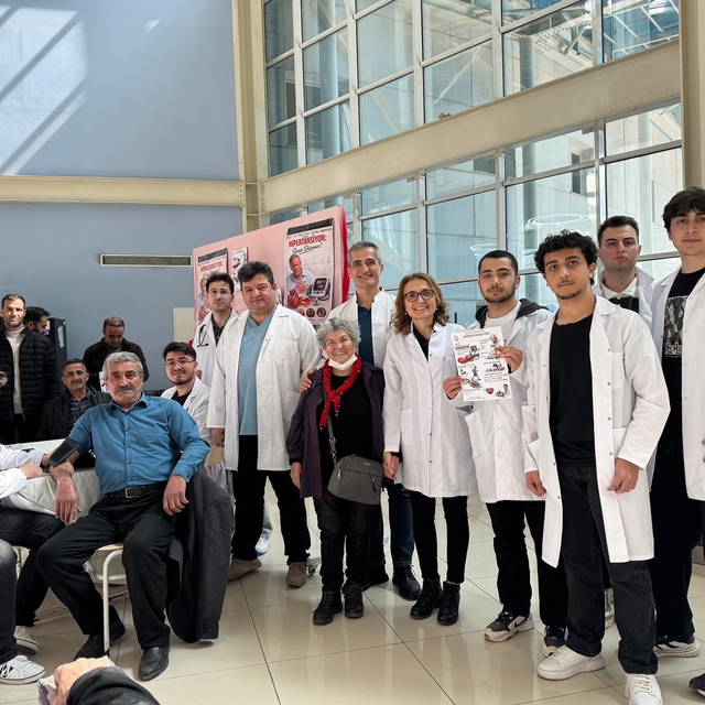 Tıp Fakültesi öğrencilerinden hipertansiyon farkındalığı etkinliği