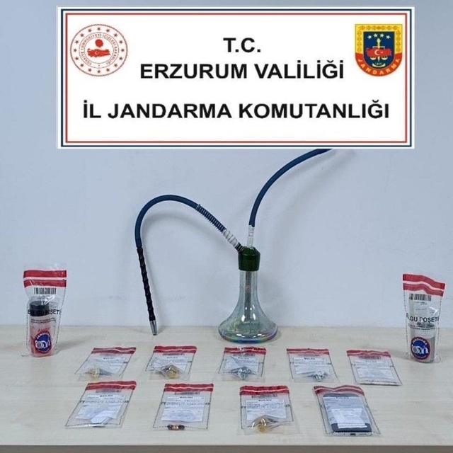 Jandarmadan zehir tacirlerine geçit yok