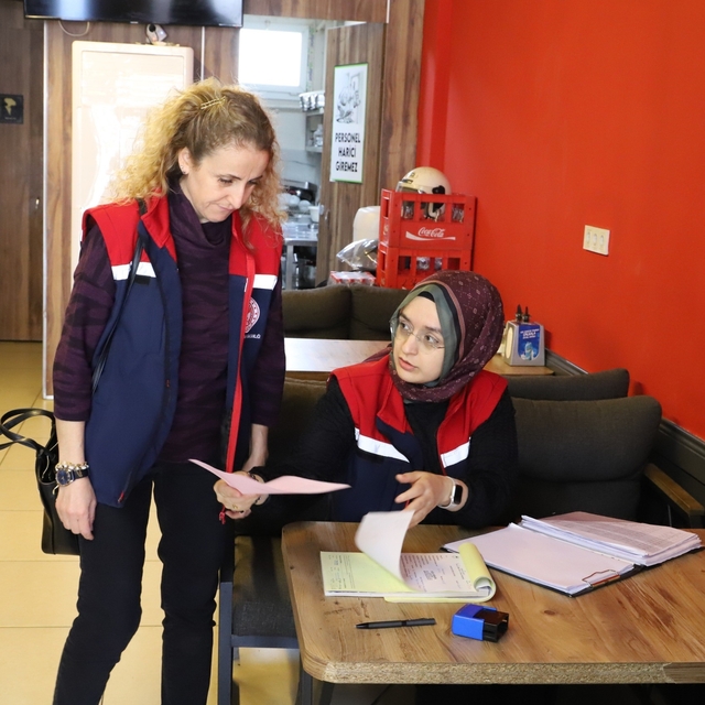 Nazilli Belediyesi'nden iş yerlerine sıkı denetim