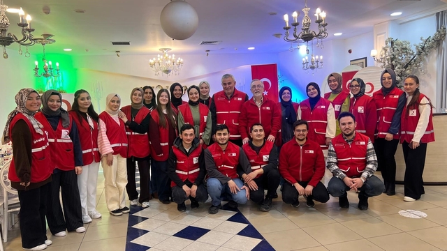 Kütahya Tavşanlı'da Kızılay'dan gönül sofrası