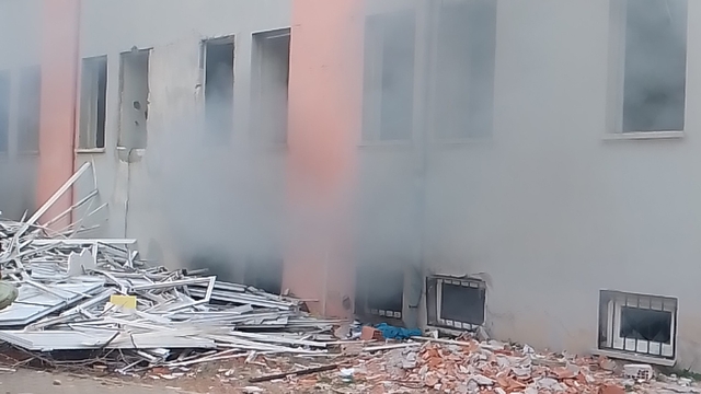 Kırıkkale'de eski kamu binasında yangın