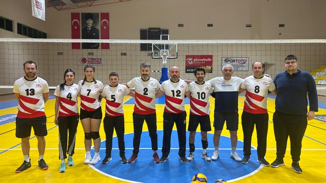 Burhaniye'de Ramazan coşkusuna spor heyecanıda eşlik ediyor