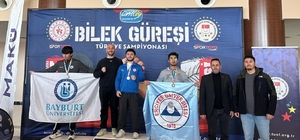 BEUN'lu Dünya Şampiyonu İsmail Hacı Bekar'dan çifte altın madalya