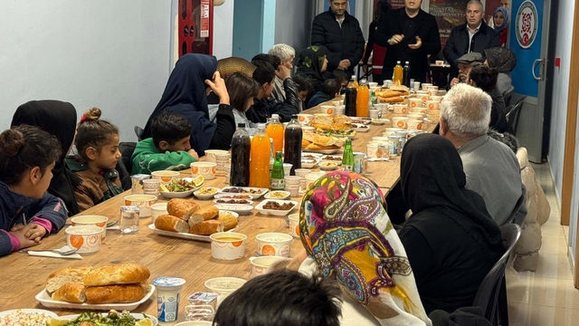 Araban'da öksüz, yetim çocuklara iftar programı düzenlendi