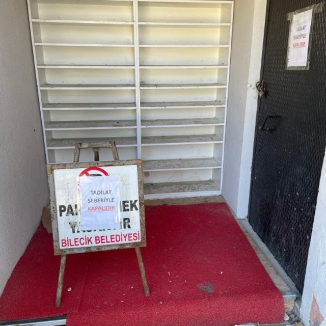 Bir aydır kapalı olan mescit tepkilere neden oldu
Belediye Başkanı Melek Mı...